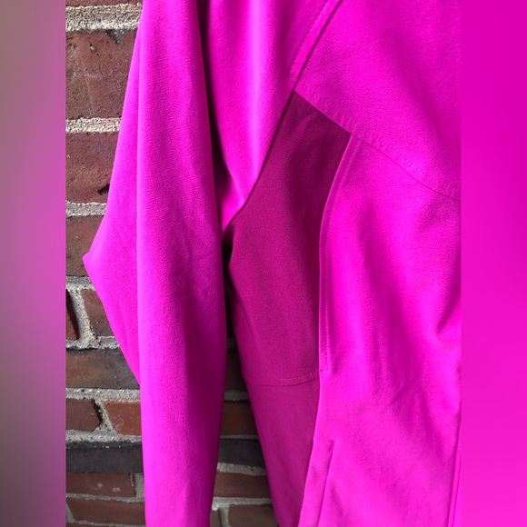 The North Face Women’s Soft Shell Fleece Jacket Size small Magenta - Picture 13 of 14